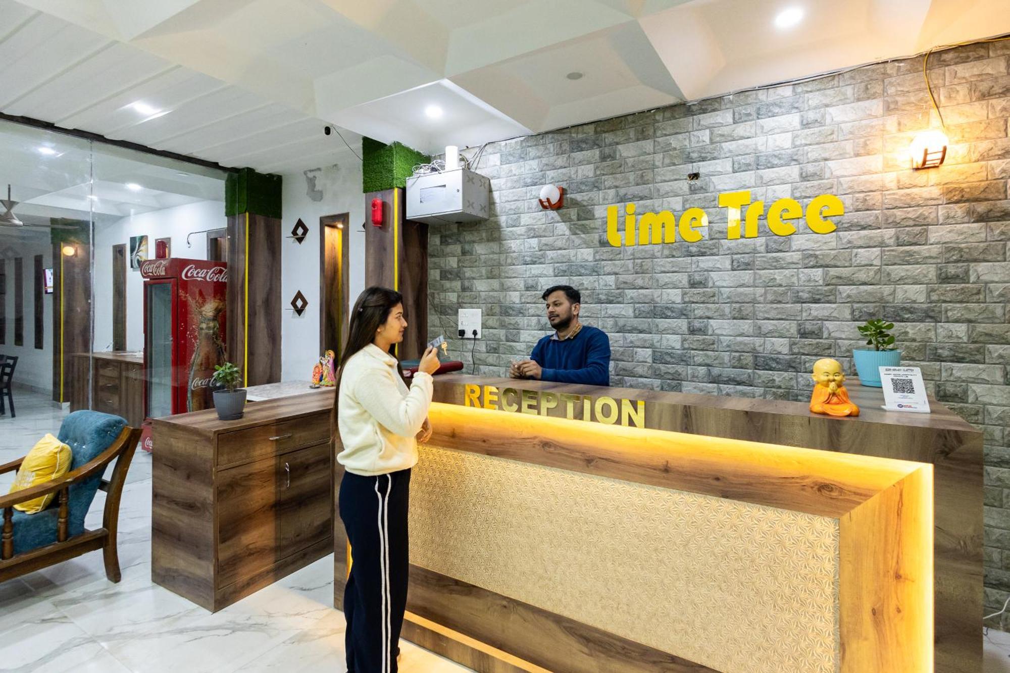 Lime Tree Hotel And Banquet Vrindāvan מראה חיצוני תמונה