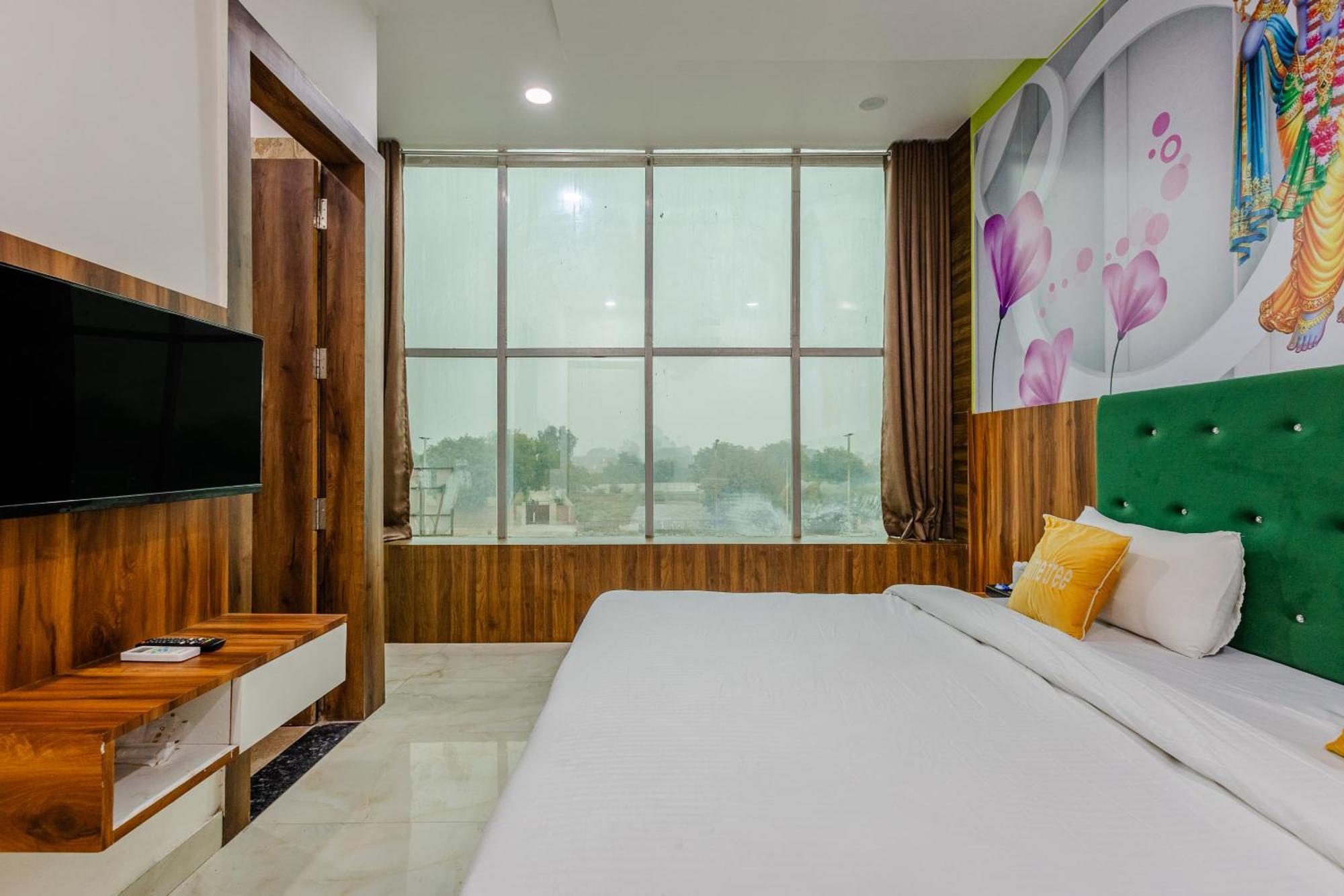 Lime Tree Hotel And Banquet Vrindāvan מראה חיצוני תמונה